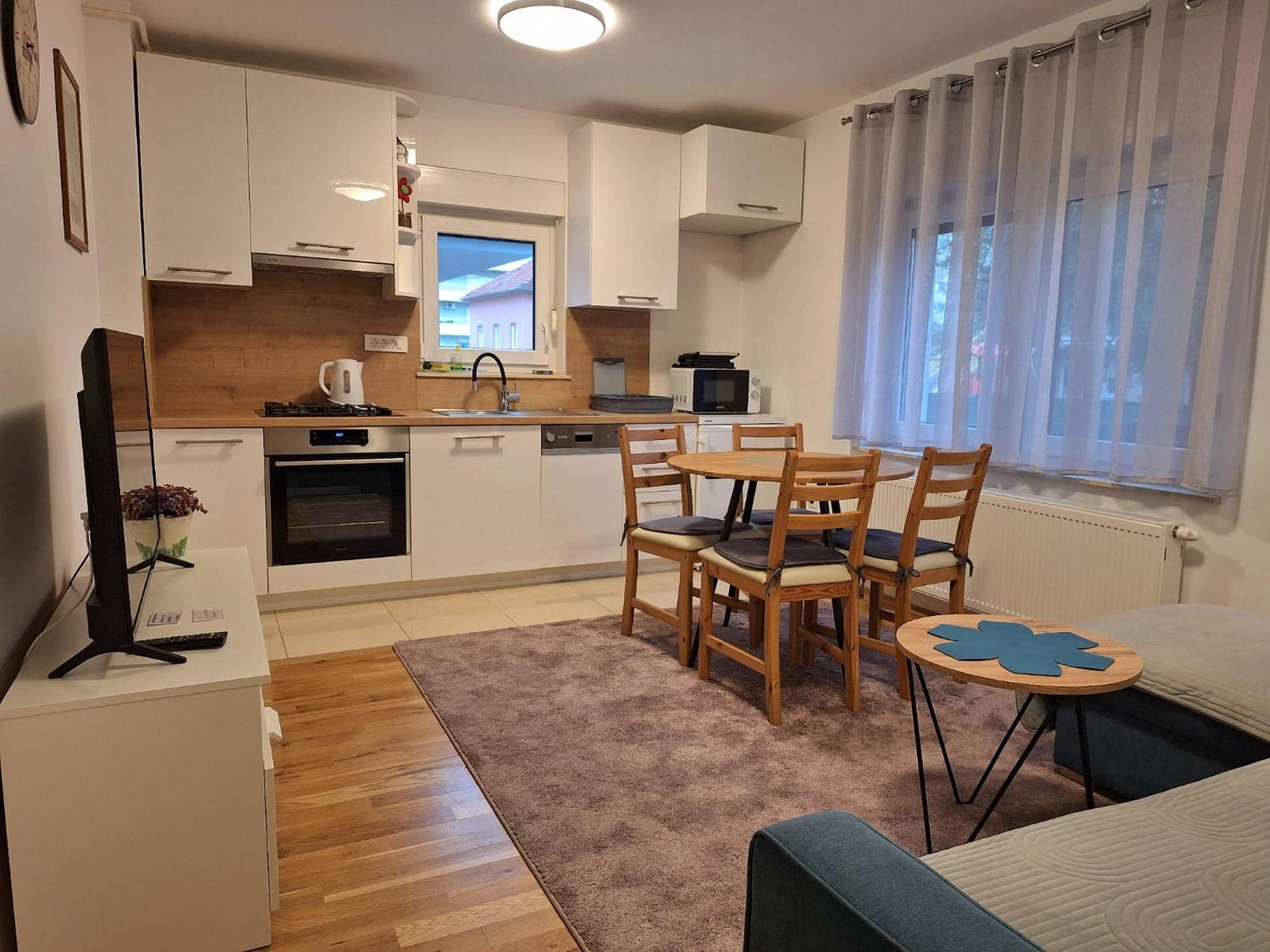 Apartment Silvia Zagreb Exteriör bild