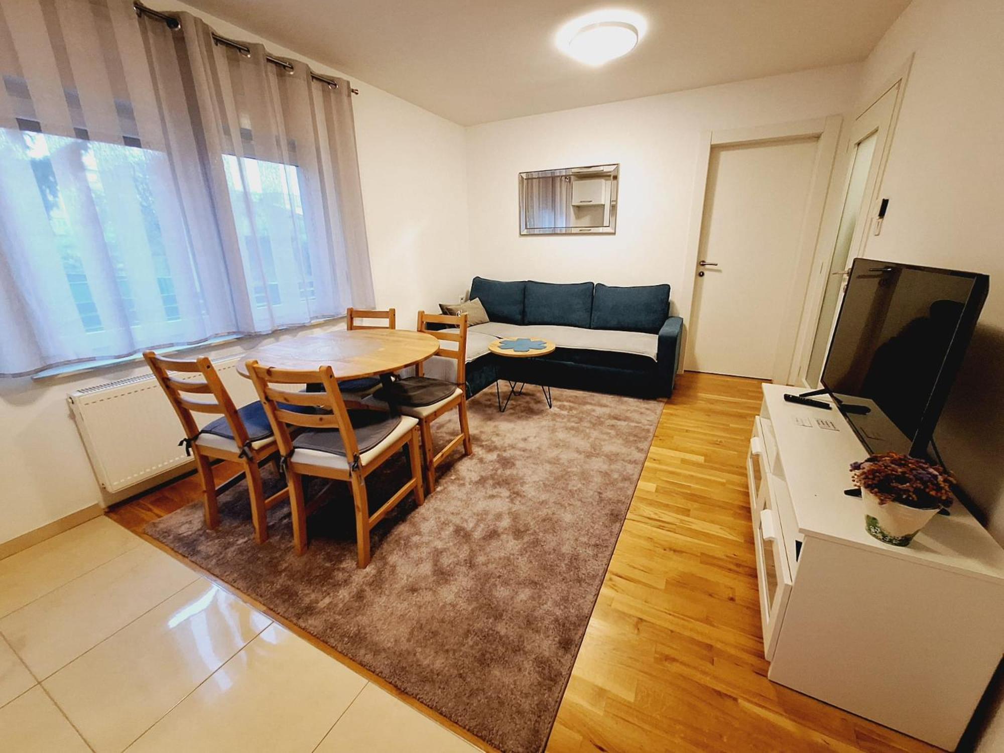 Apartment Silvia Zagreb Exteriör bild